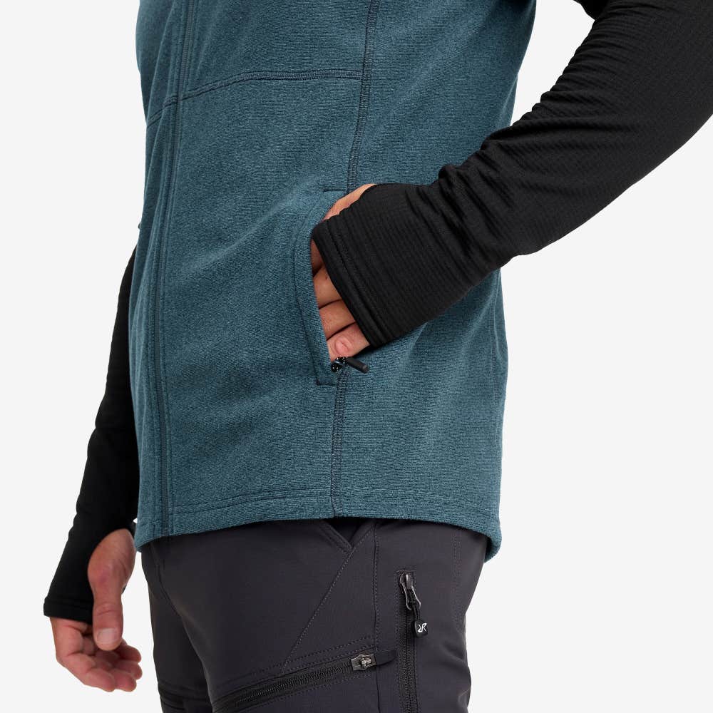 Essential Fleece Vest