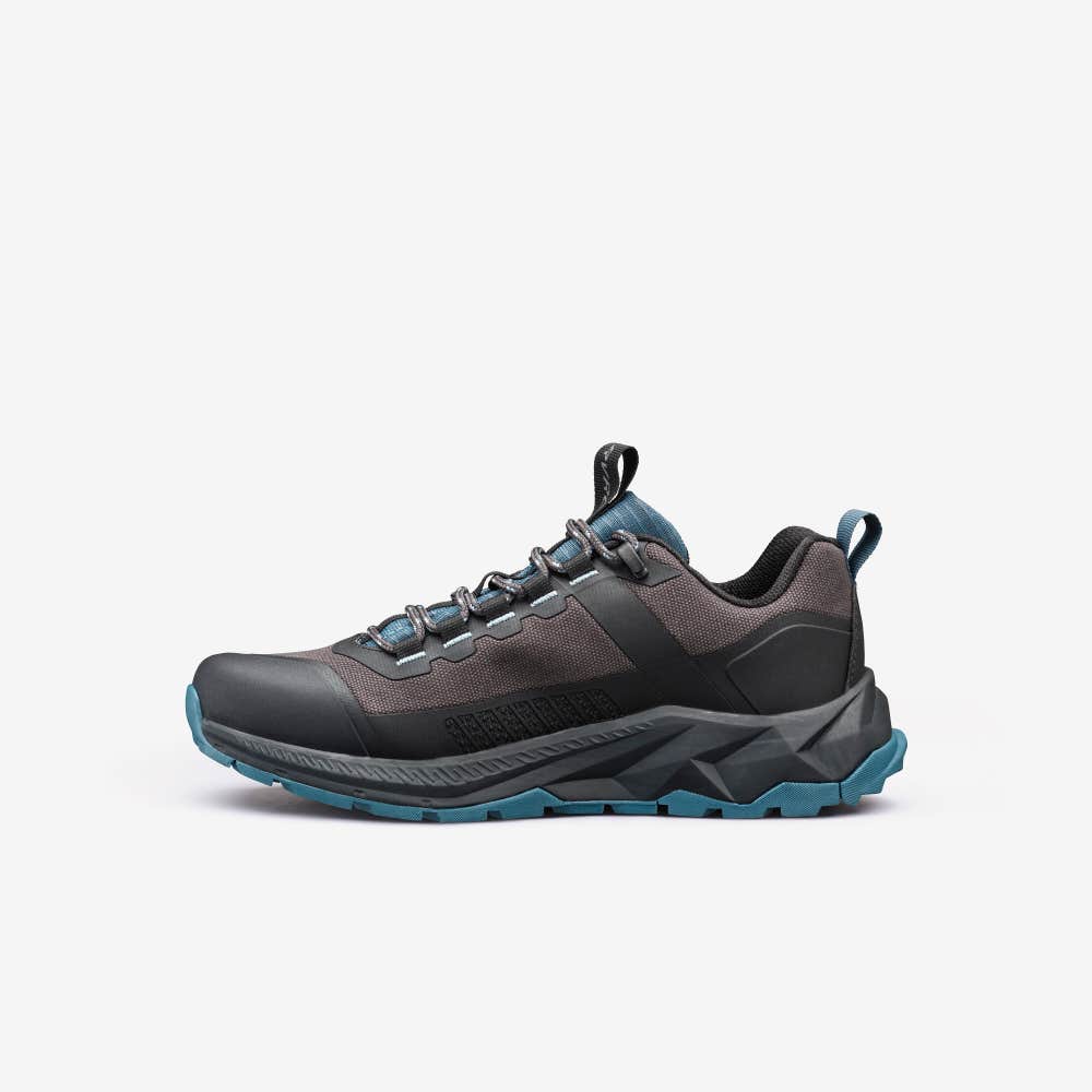 Phantom Trail Low Hiking Shoes