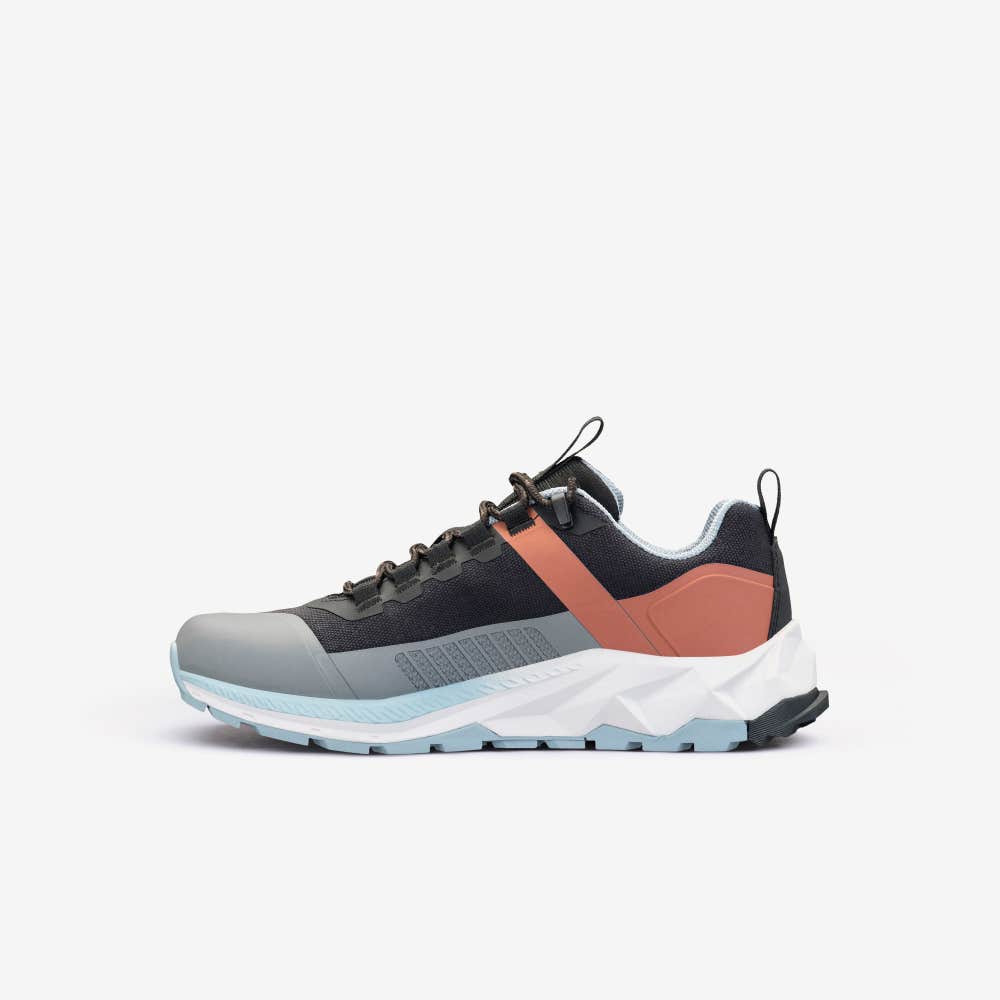 Phantom Trail Low Hiking Shoes